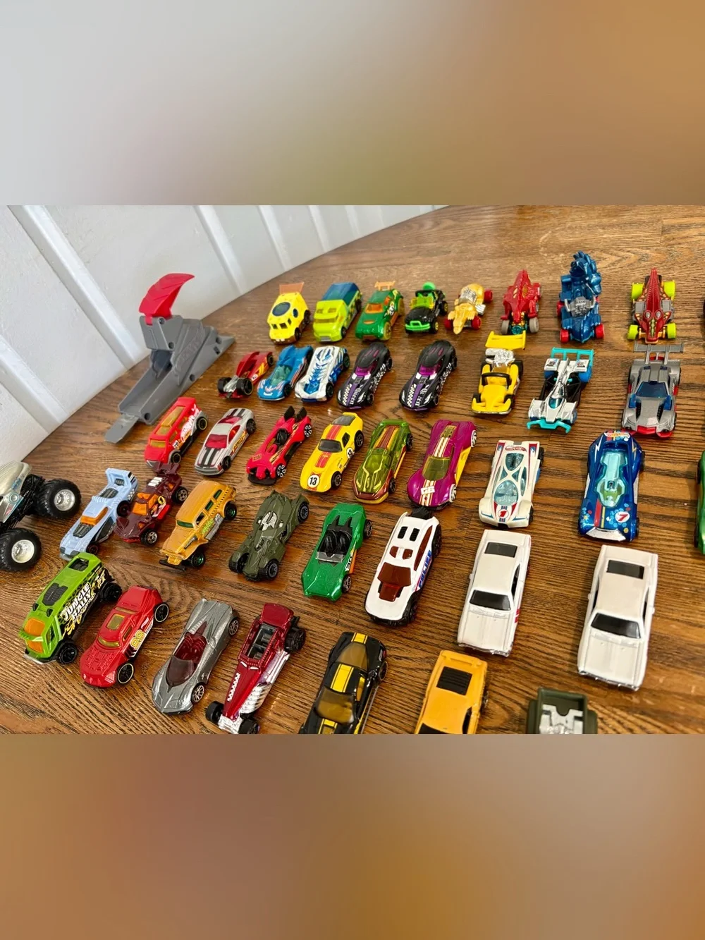 Mixed Hot Wheels Kids Toy Car Lot - Assorted Colors